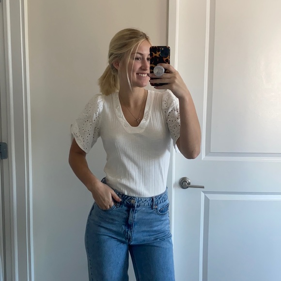 ANTHROPOLOGIE cream puff sleeve top - Picture 3 of 8